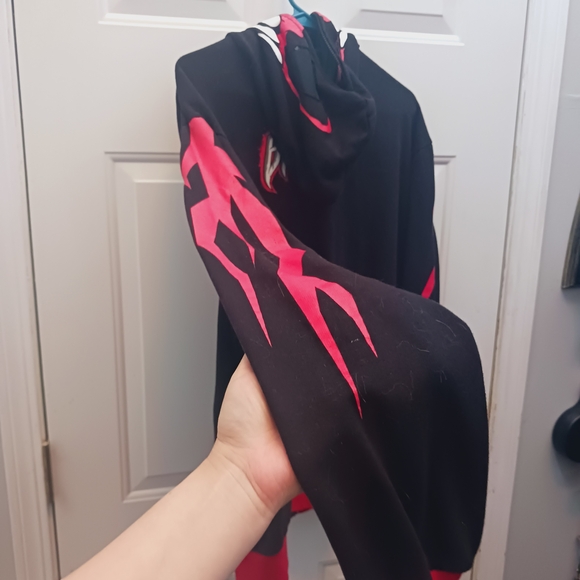 WWE Black and Red Zip Up Sweater - Picture 9 of 12